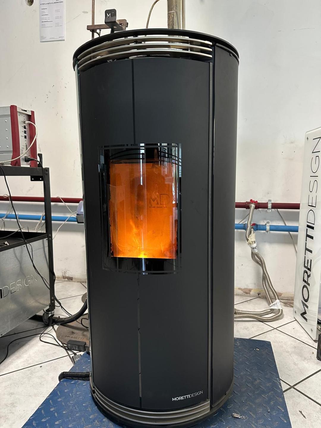 Bijoux en pleine phase de test au labo Moretti